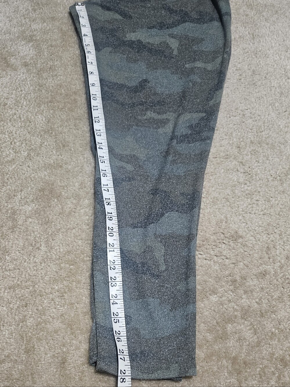 Rewind Olive Distressed Camo V-Neck Long Sleeve Jumpsuit -NWOT LARGE - Picture 6 of 7